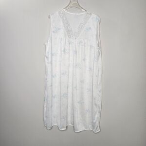 Vintage Granny Nighty Baby Blue Floral White Lace Trim Nightgown